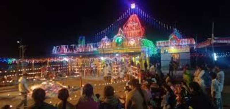 Kushalnagar fair turns into a festival of lights